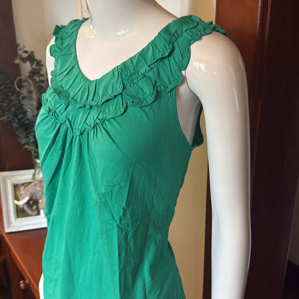 NWT northern reflections size small cotton Green Ruffled Women's Top